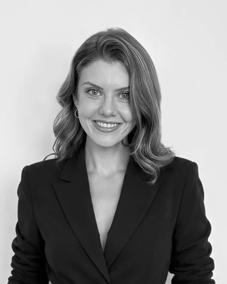 Portrait of Gabriela Zanin, founder of Migra BIM